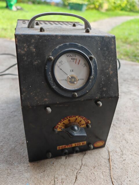 R�gulateur non fonctionnel juste pour d�co 25 La Tremblade (17)