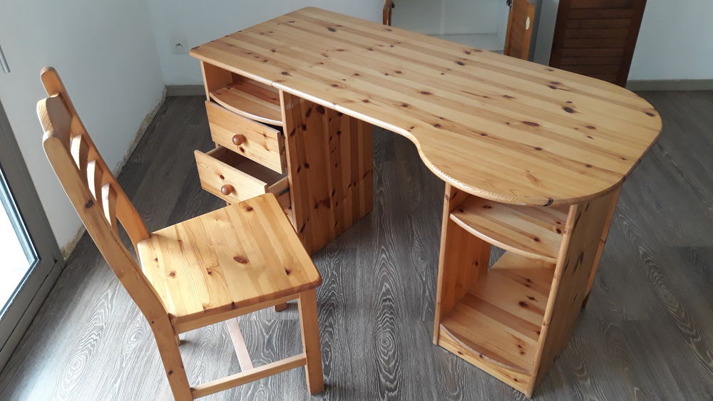 Bureau avec chaise Meubles
