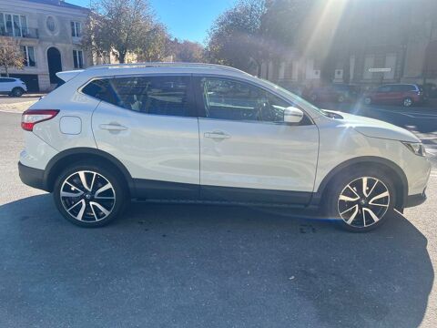 Nissan Qashqai 1.2 DIG-T 115 Xtronic Business Edition 2016 occasion Bordeaux 33000