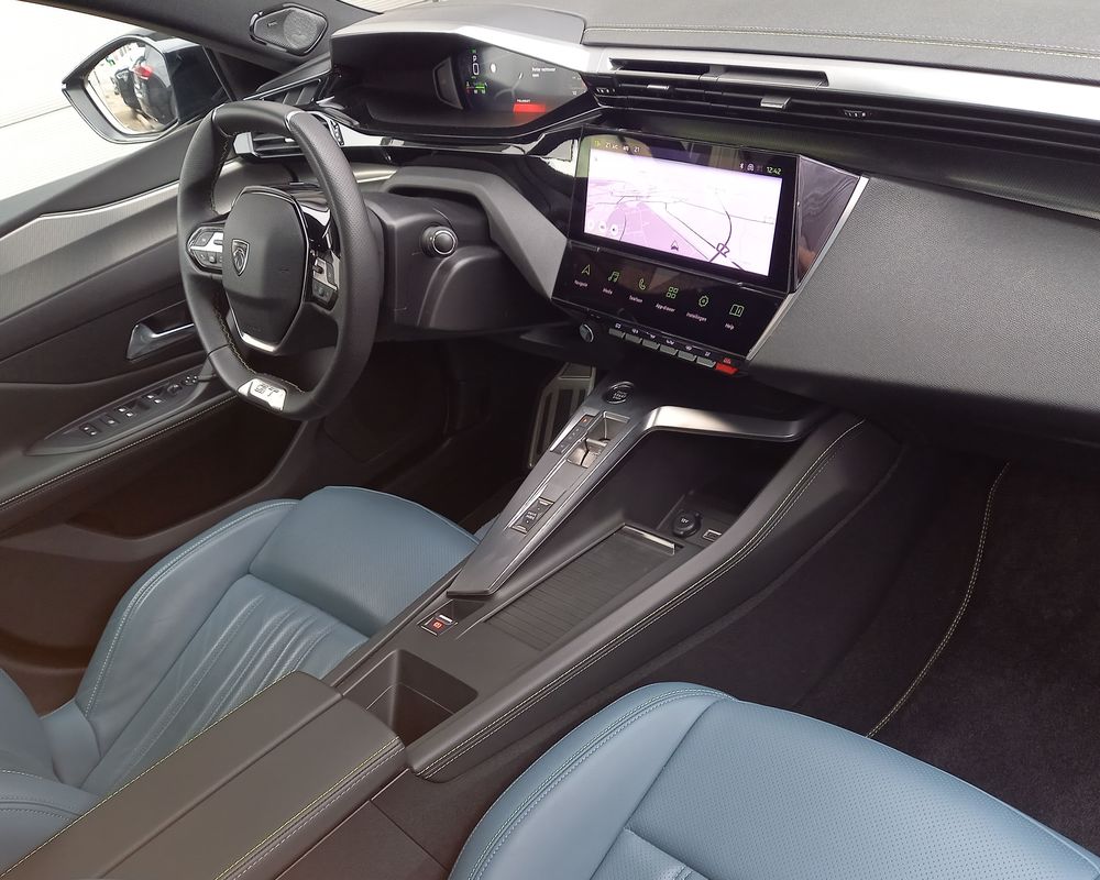 308 ADML/AMBIENT/CAMERA360/CUIR/NAV/PDC/TOIT*PANO/18 2024 occasion BE-8900 Ieper (Ypres)