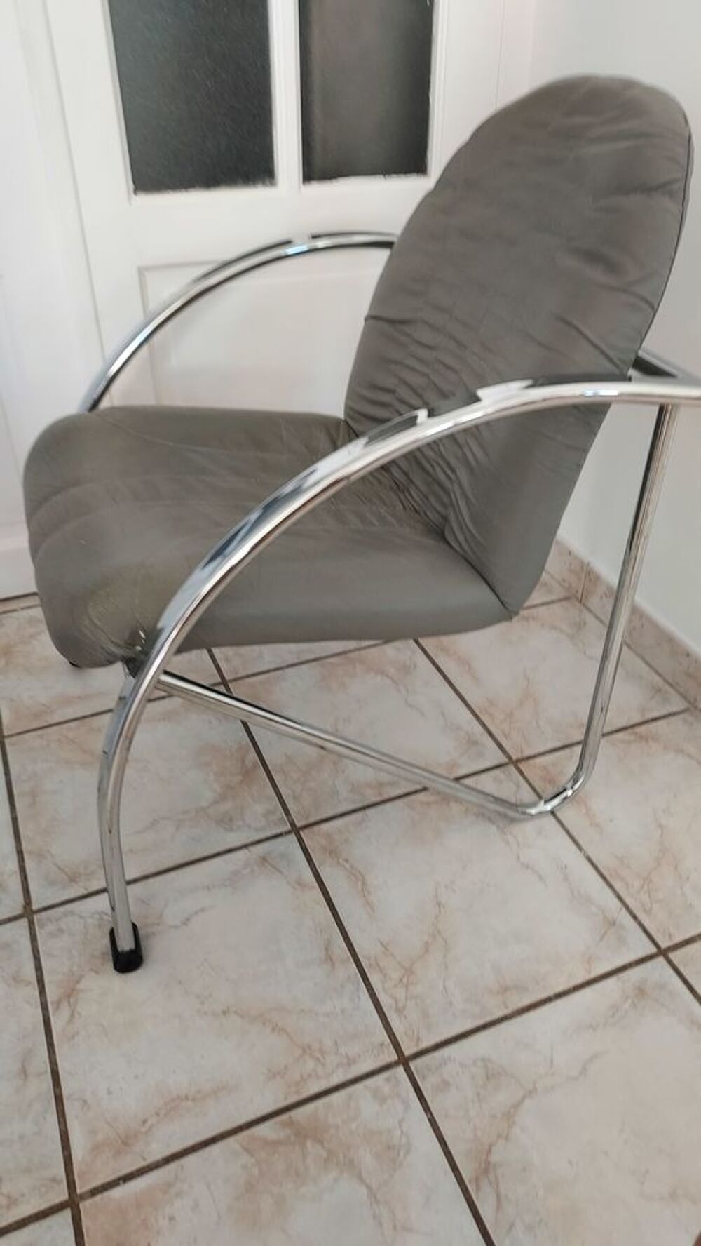 FAUTEUIL CUIR GRIS Meubles