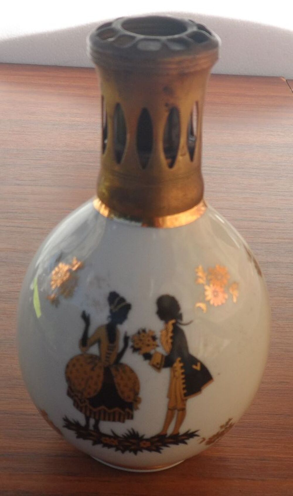 Lampe Berger en porcelaine ? Diffuseur de parfum &agrave; catalyse Décoration