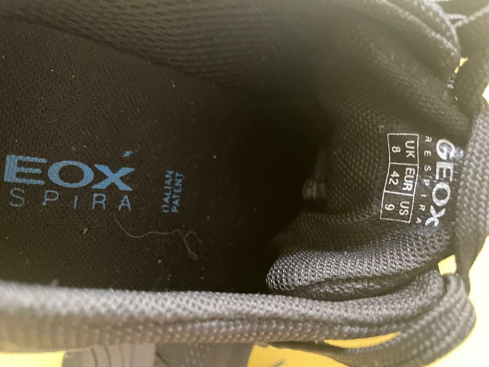 1 paire de Baskets GEOX T42 SPHERICA Noires NEUVES Chaussures