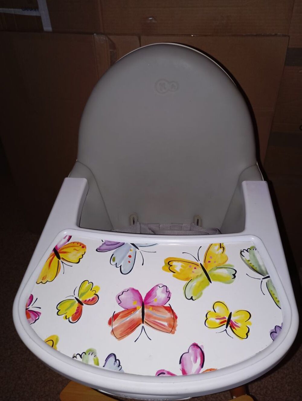 chaise haute b&eacute;b&eacute; Mobilier enfants