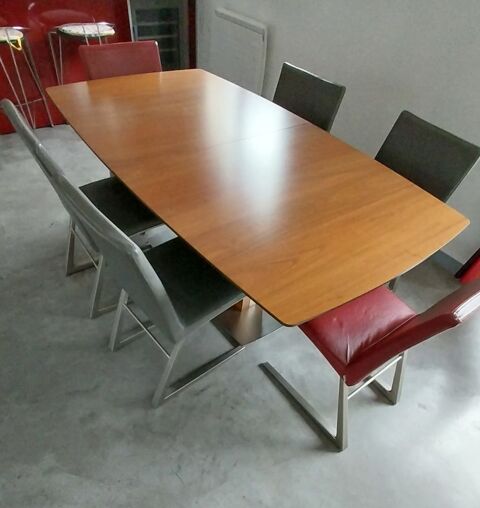 TABLE SALLE A MANGER 200 Villeneuve-le-Roi (94)