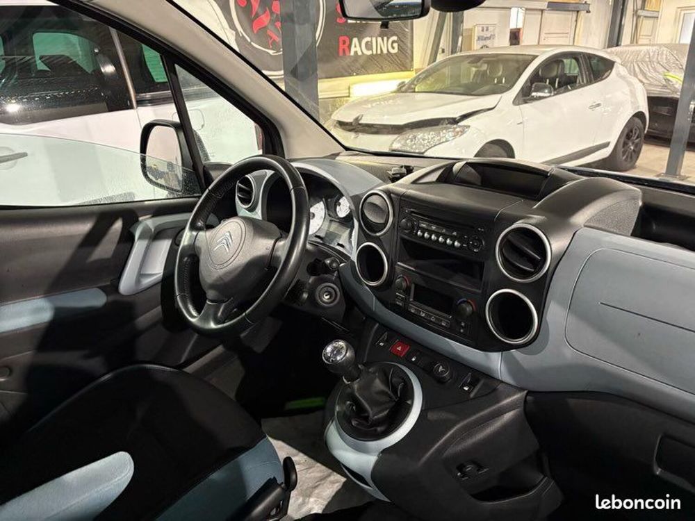 Berlingo Multispace HDi 115 Exclusive 2012 occasion 31270 Cugnaux