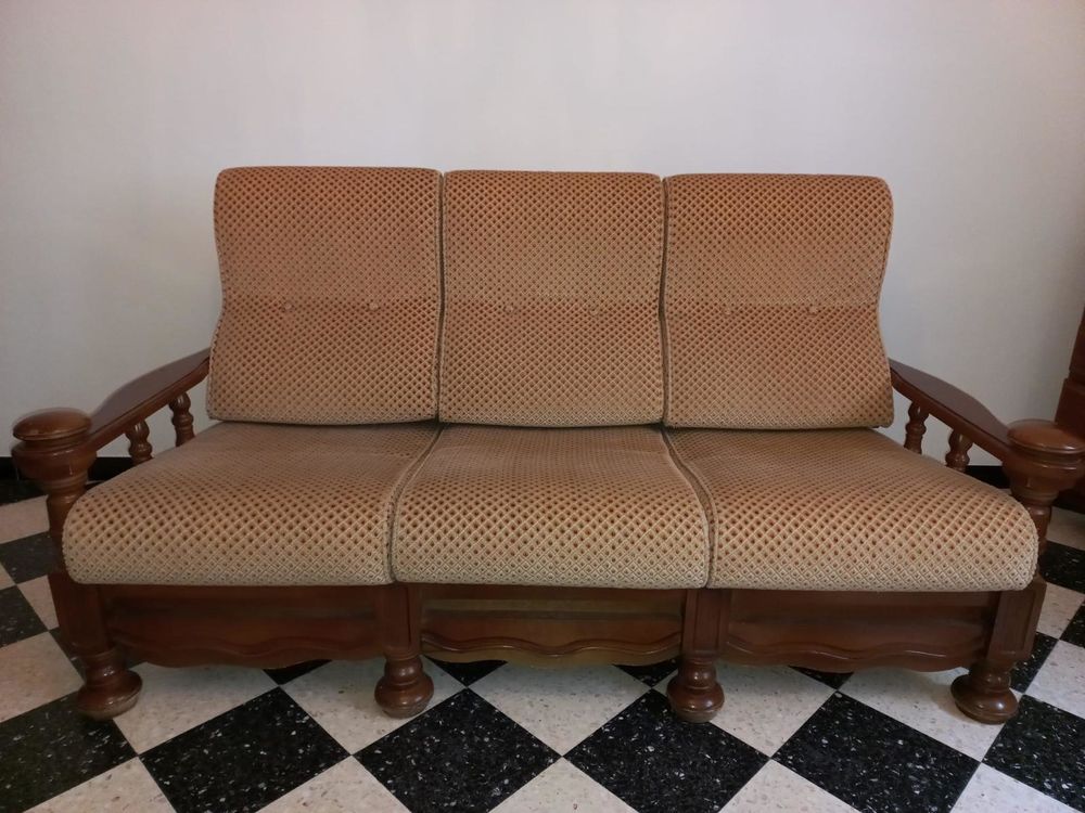 Canap&eacute; 3 places + 2 fauteuils Meubles