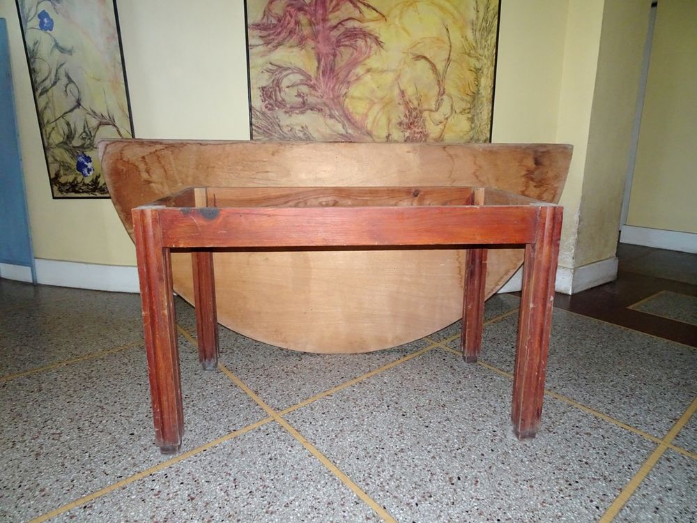Table d'appoint ronde diam&egrave;tre 1m72 d&eacute;montable Meubles