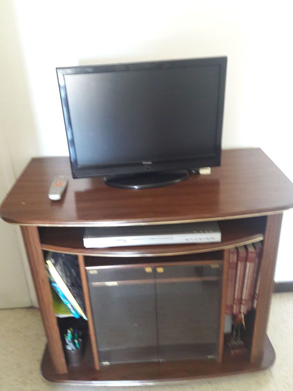 MEUBLE TV. Meubles