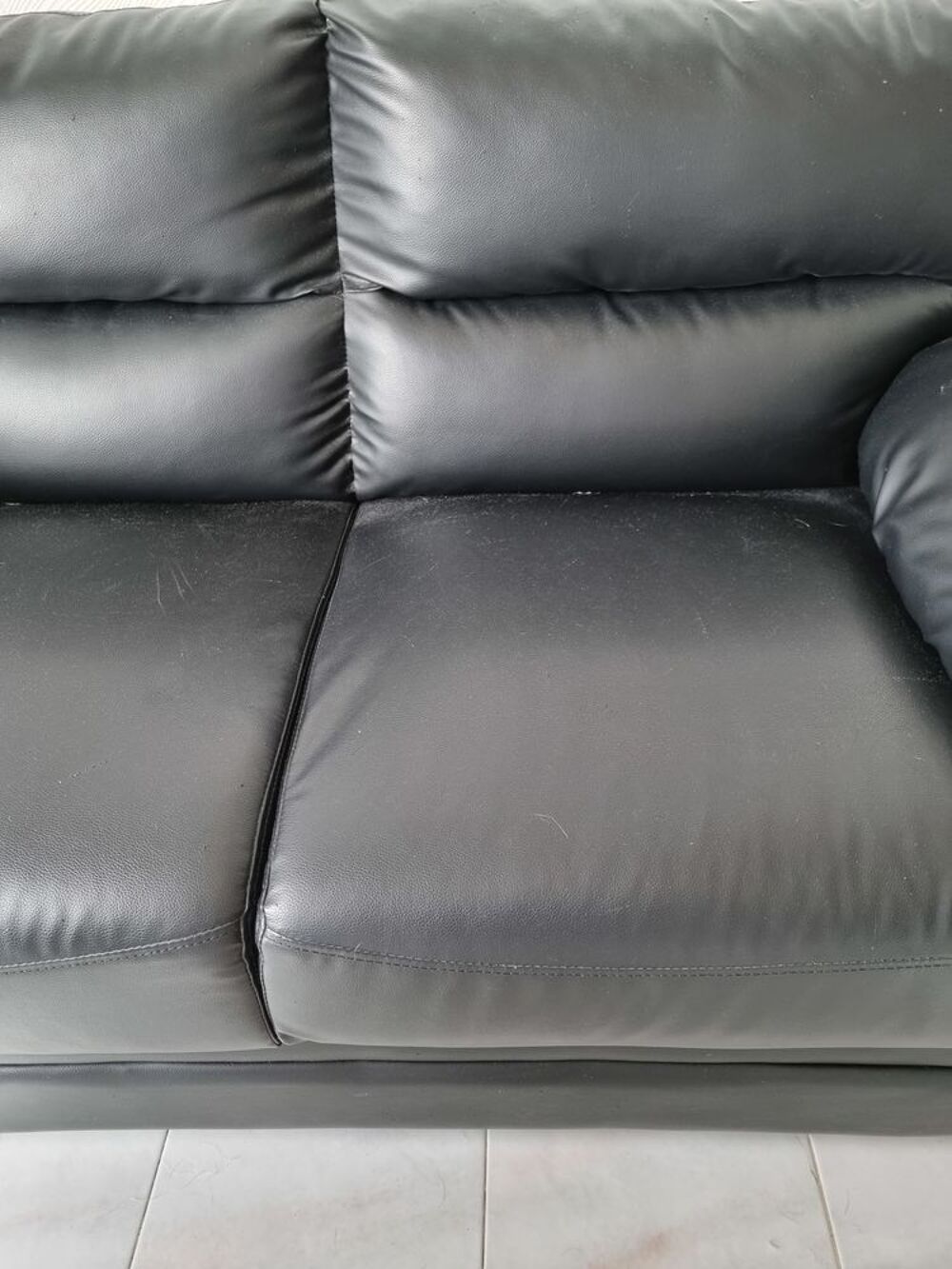 2 canap&eacute; cuir 2 places Meubles