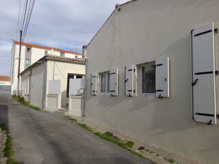  Maison  vendre 3 pices 100 m Rochefort