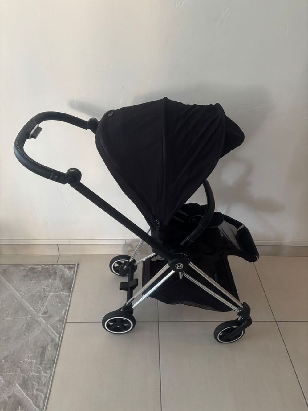  poussette CYBEX 
Mobilier enfants