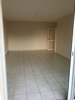  Appartement  louer 3 pices 81 m