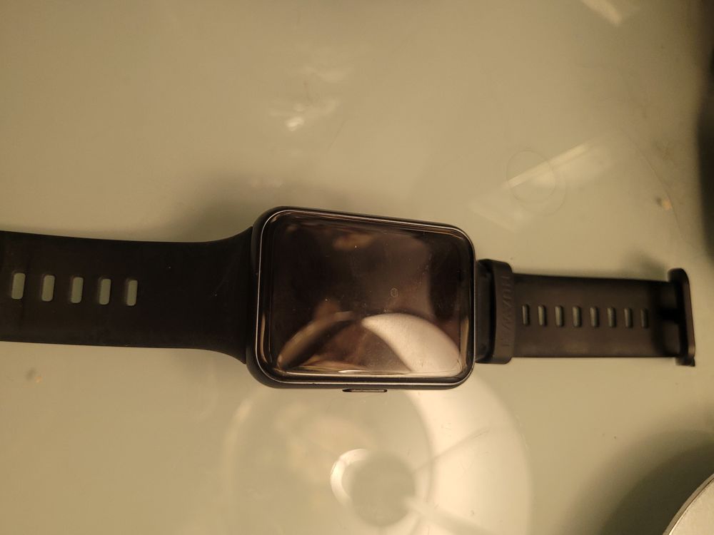 Montre connect&eacute;e huawei Bijoux et montres