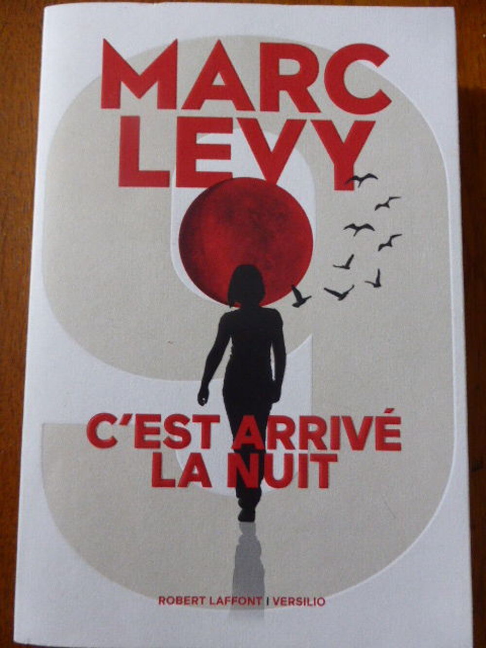 C'est arriv&eacute; la nuit Marc Levy Livres et BD
