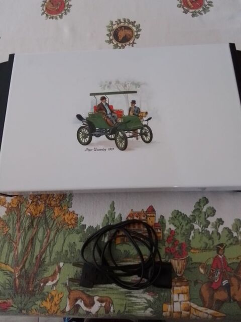 Jolie chauffe plat 18 Louvres (95)