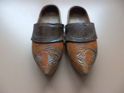 SABOTS ANCIEN  20 Caen (14)