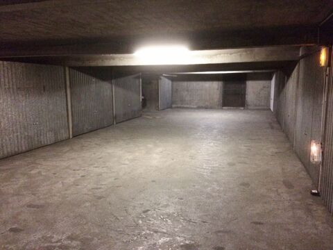  Parking / Garage � louer 12 m�