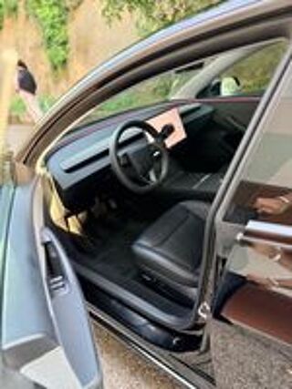 Model 3 MODEL 3 Standard Range RWD Premium 2023 occasion 88190 Golbey