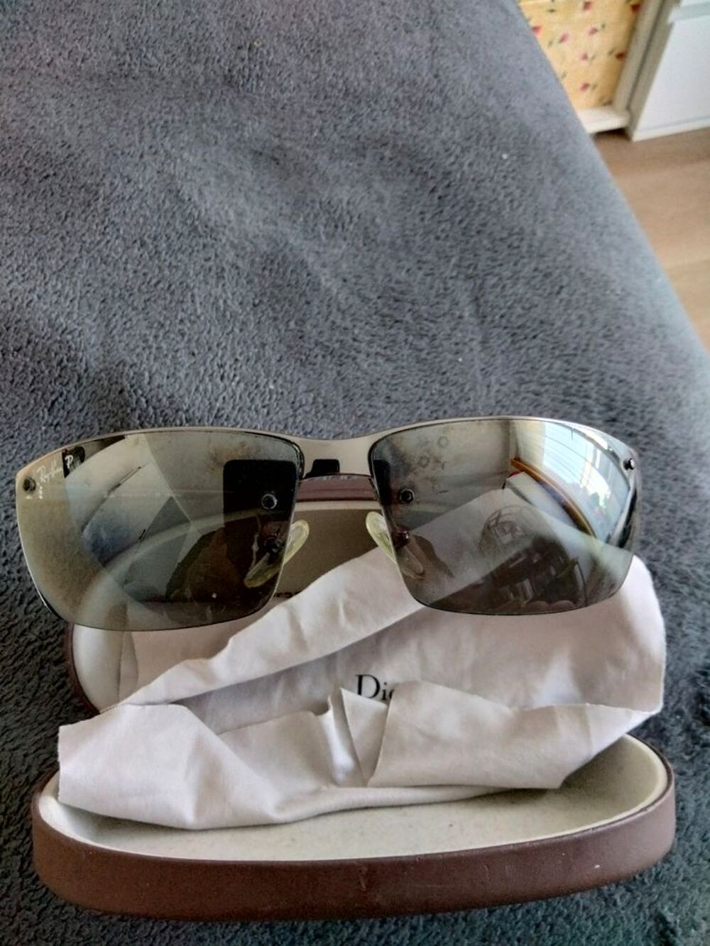 Lunette de soleil polaris&eacute;e Rayban authentique vintage Maroquinerie