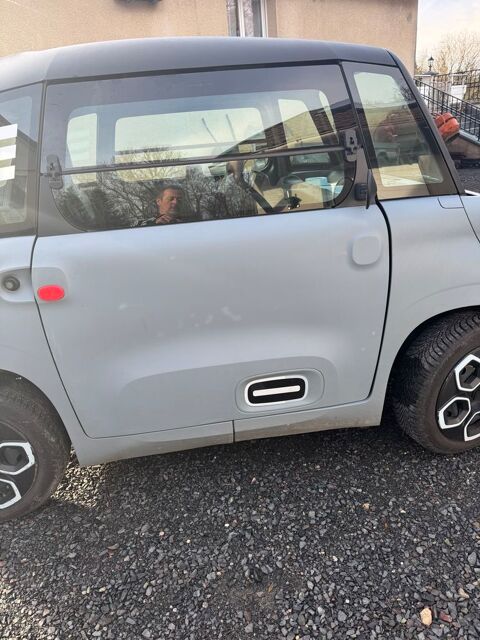 Citroen ami Citro&euml;n  blue