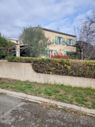 Maison 5 pièces 110 m² · à Château-Arnoux-Saint-Auban · 110 m² · 283 000 €