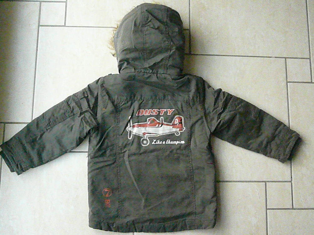 Blouson Planes 4 ans Vêtements enfants