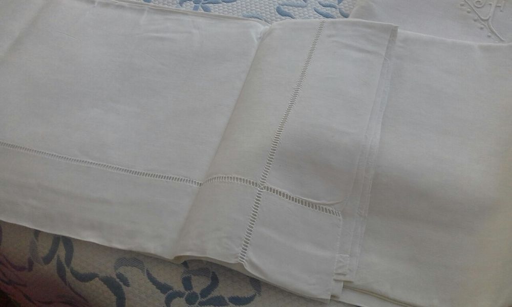 draps de lit anciens Décoration