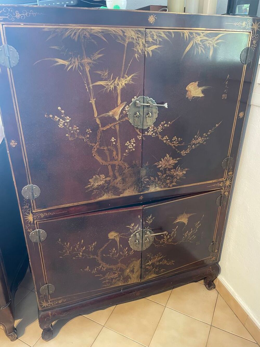 Meuble chinois laqu&eacute; pour TV et HIFI Meubles