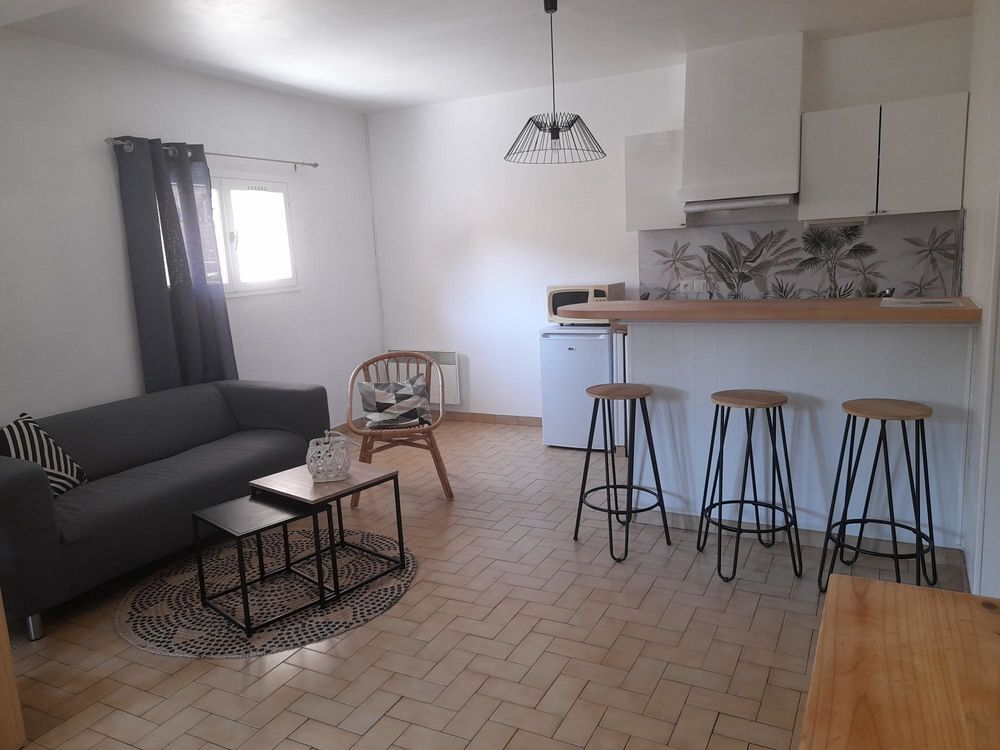 Location Appartement studio meublé Montélimar