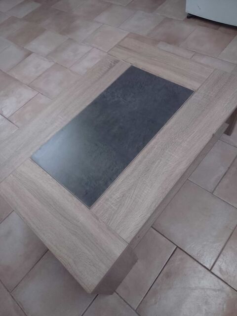 Table Basse de type   Fumay   30 Rosières-près-Troyes (10)