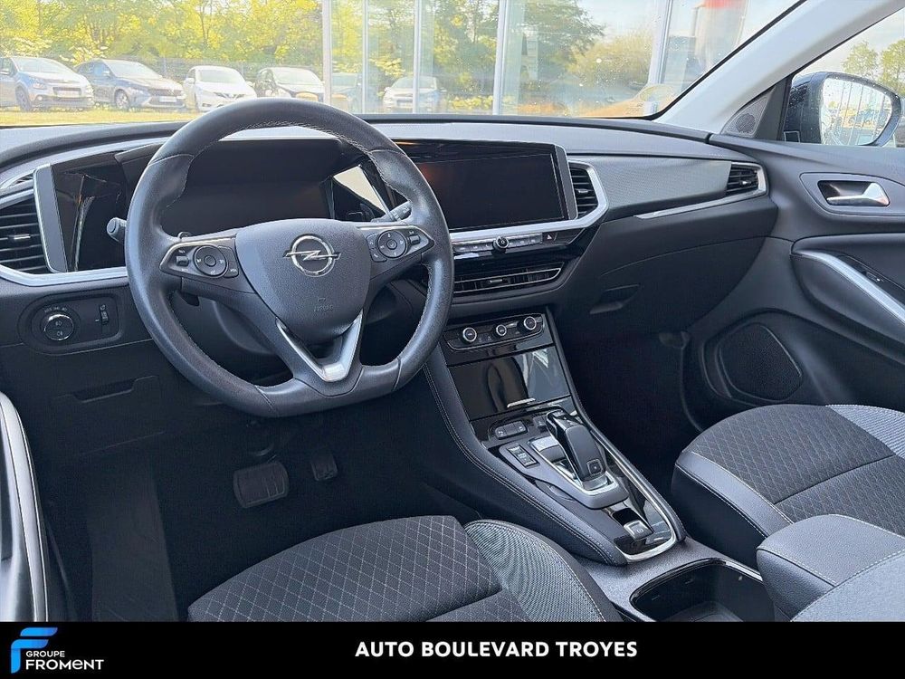 Grandland 1.5 Diesel 130 ch BVA8 Elegance Business 2022 occasion 10600 La Chapelle-Saint-Luc