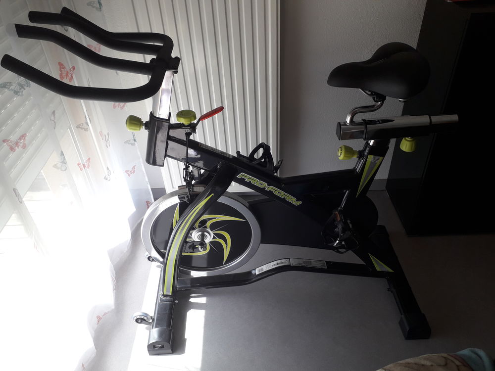 v&eacute;lo d' appartement Vélos