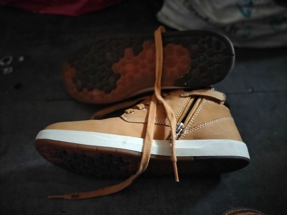 Basket cuir Timberland Camel pointure 38 quasi neuf Chaussures