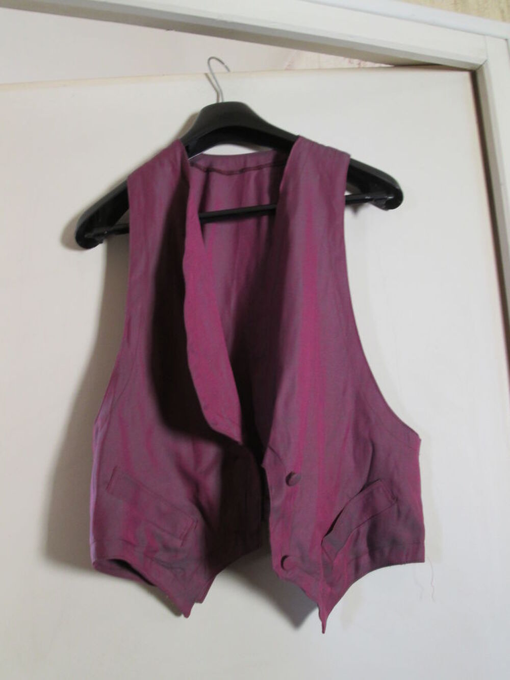 Gilet violine "Vintage"avec des reflets Vêtements