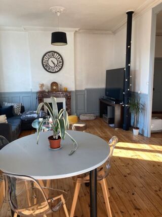  Appartement à louer 2/3 pièces 60 m²