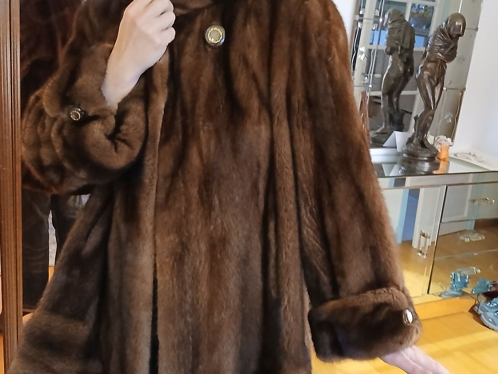 Veste longue en vison Vêtements