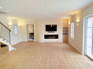  Villa  vendre 6 pices 200 m