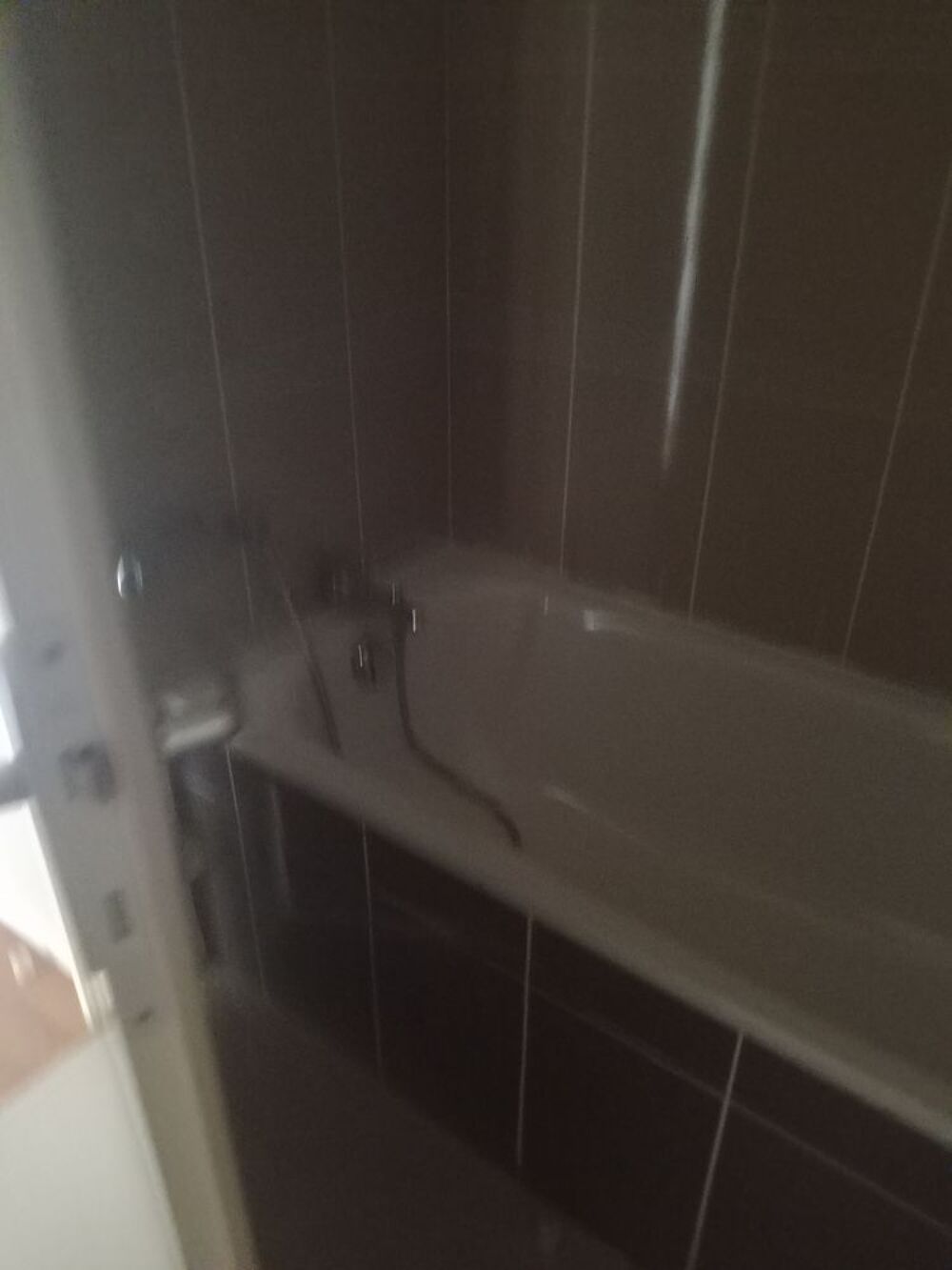 Location Appartement appartement F3 - loyer 740 euros brut- charges 87 euros Caudebec-lès-elbeuf