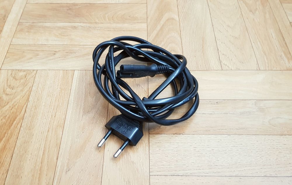 C&acirc;ble d'alimentation Europ&eacute;en 1.5 m Bricolage