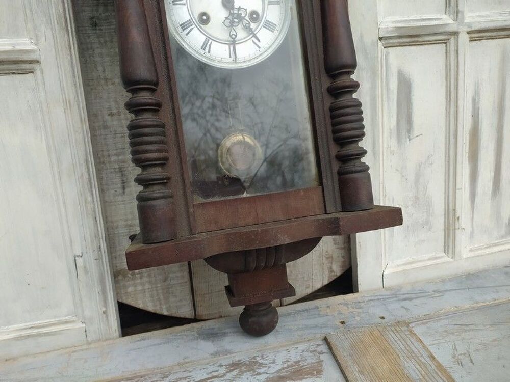 Ancienne Pendule XIX&egrave;me Style Renaissance Horloge
