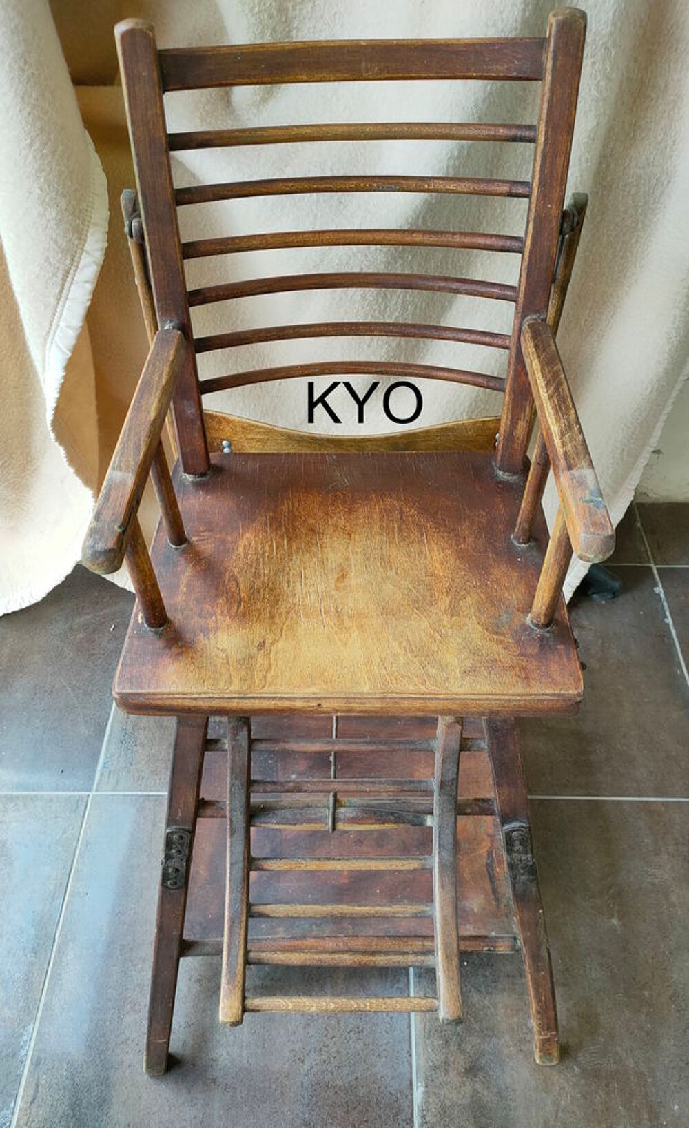 Chaise haute bois b&eacute;b&eacute; vintage ancienne transformable bureau Mobilier enfants