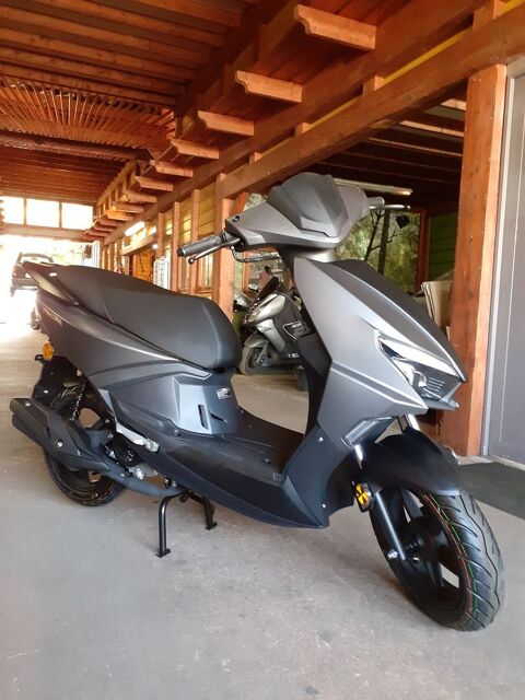 Scooter TNT MOTOR 2026 occasion La Fert&eacute;-Bernard 72400