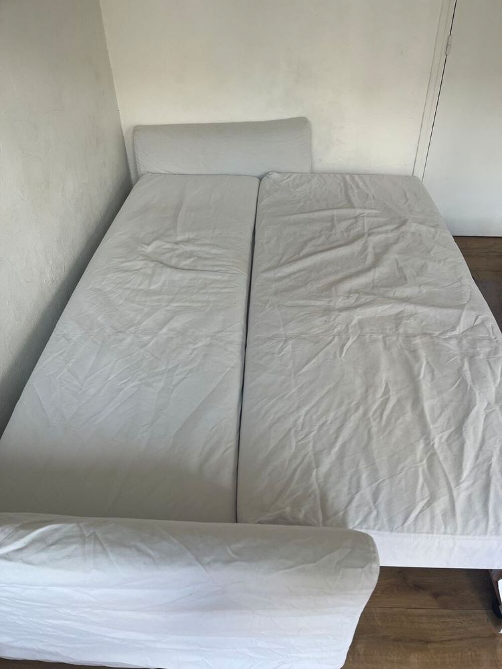 Canap&eacute; convertible blanc IKEA 3 places Meubles