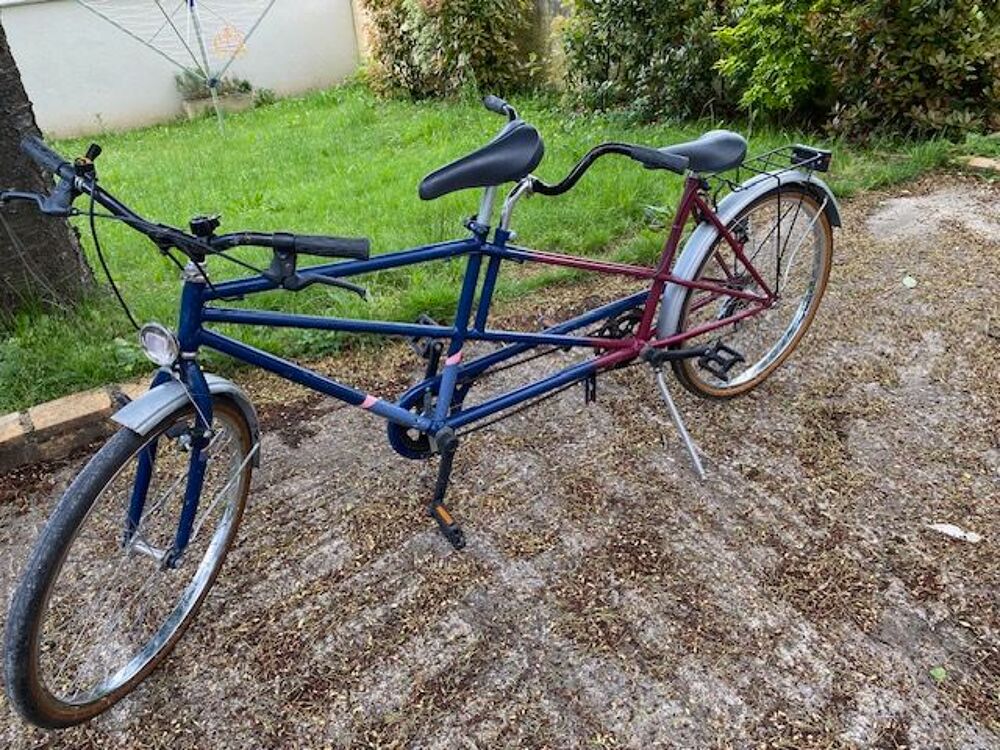 Tandem presque jamais roul&eacute;... Vélos