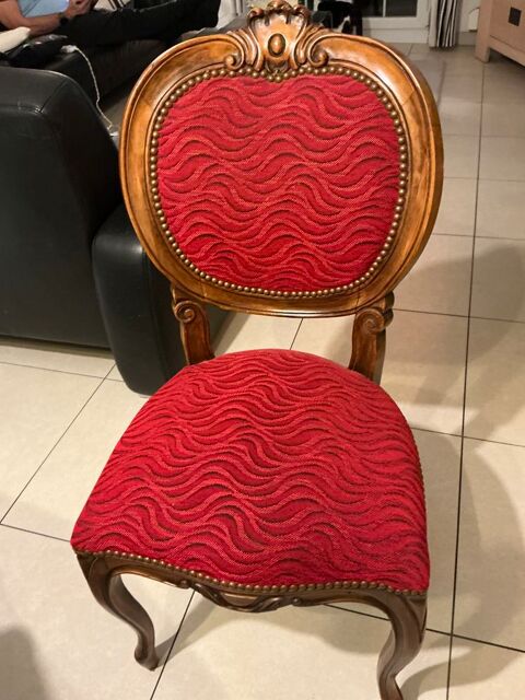 table plus chaises 200 Kembs Loechle (68)