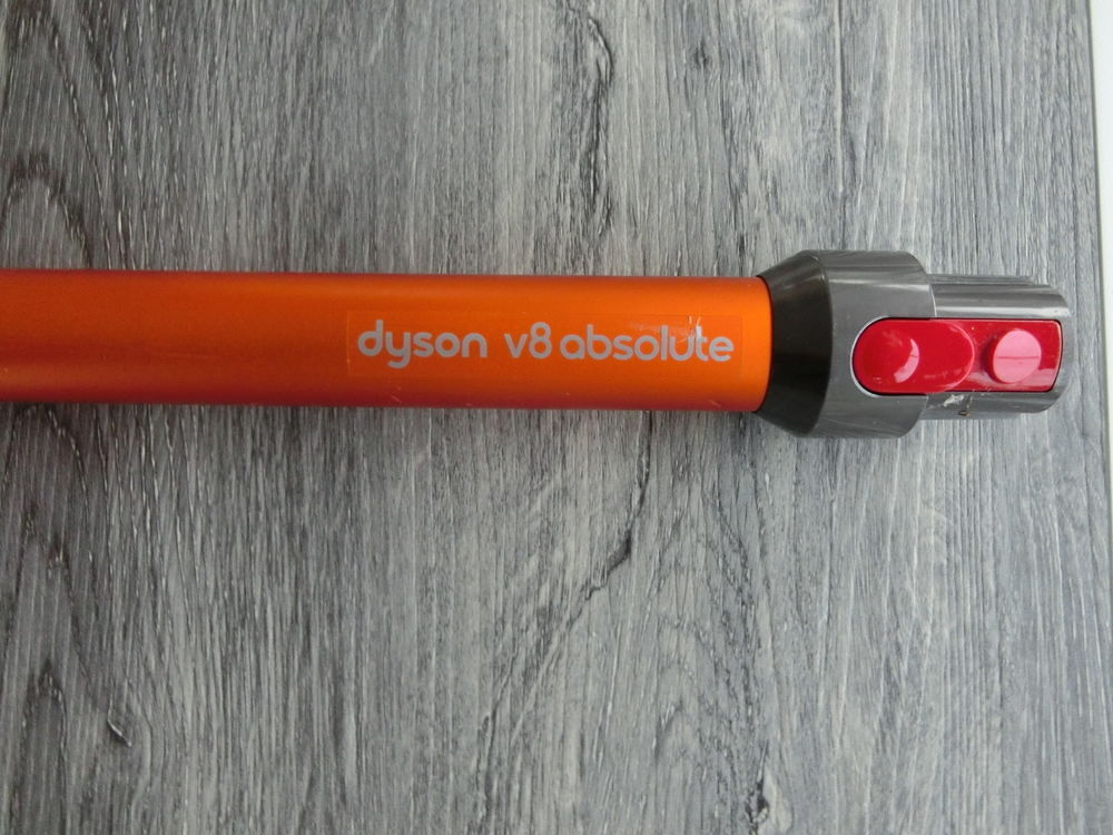 TUBE ASPIRATEUR DYSON Electroménager