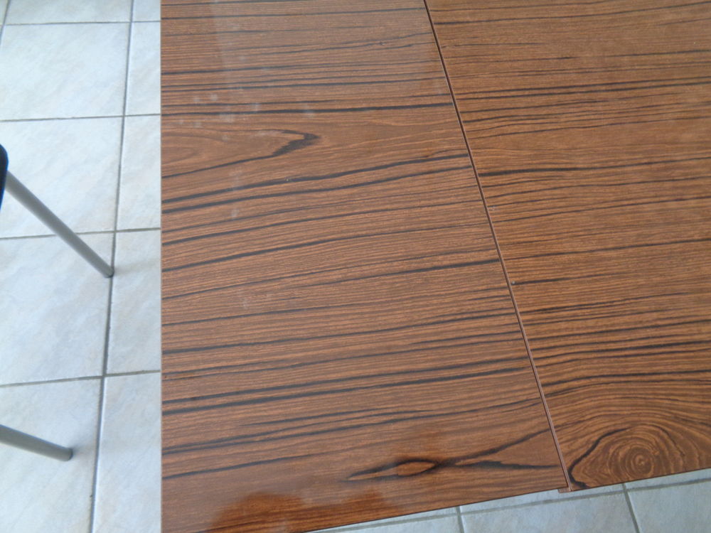 TABLE EN FORMICA AVEC RALLONGES ET TIROIR Meubles