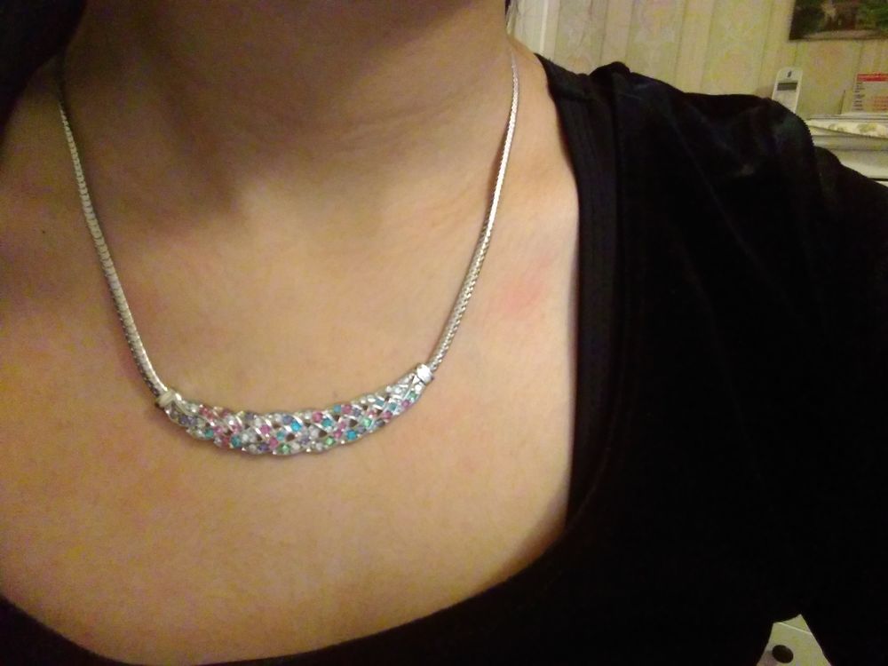 Collier Multicolore Neuf Bijoux et montres