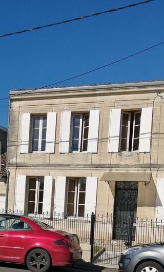  Maison à louer 3 pièces 101 m²